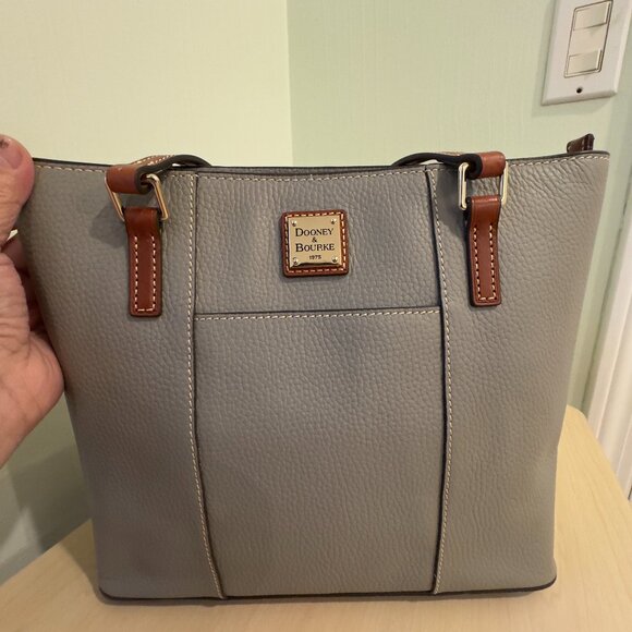 Dooney & Bourke Pebble Leather Lexington Shopper Tote – Light Grey | Like New - Picture 10 of 16